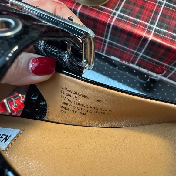 Brand new never worn Steve Maddens size 9 - Picture 3 of 4